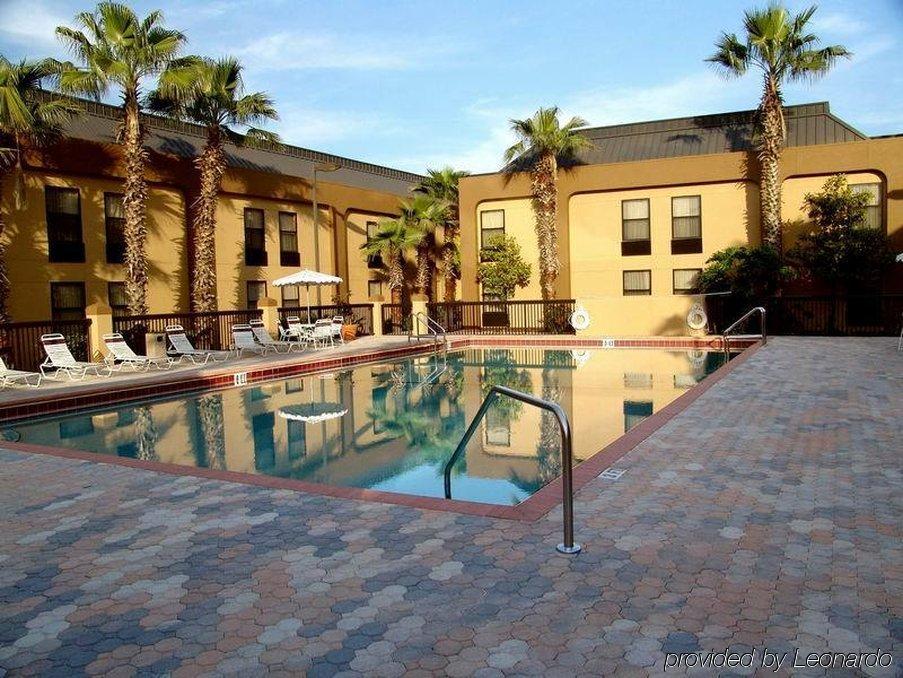 Ramada By Wyndham Orlando Florida Mall Екстериор снимка